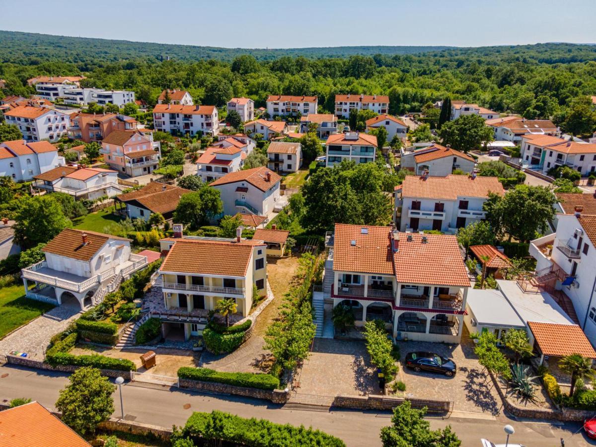 Apartment Ana Вантачичі Екстер'єр фото