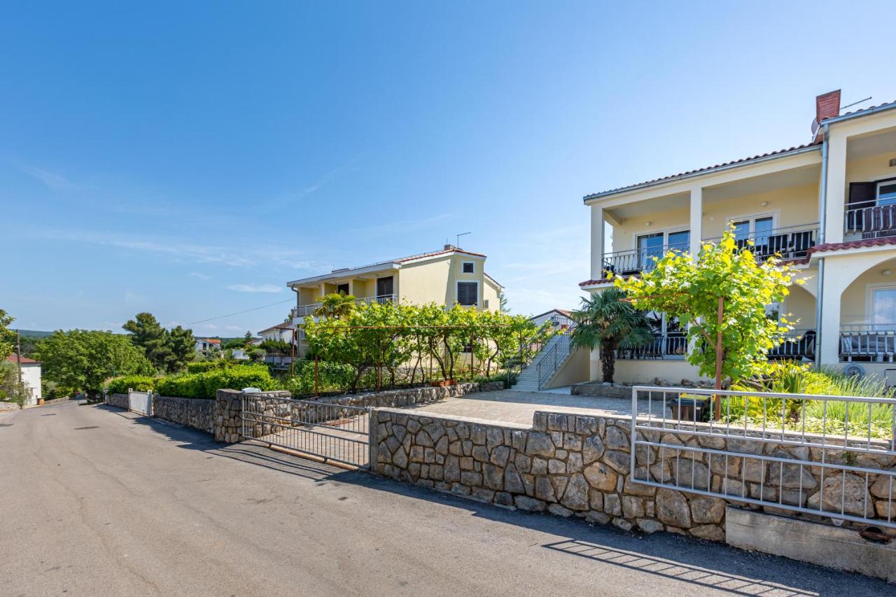 Apartment Ana Вантачичі Екстер'єр фото